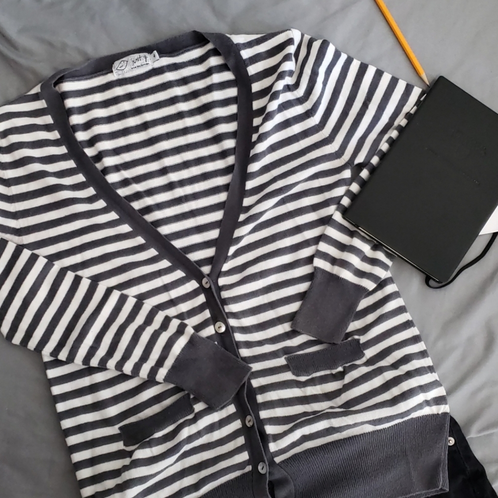 💛3/25$ Stripped Cardigan